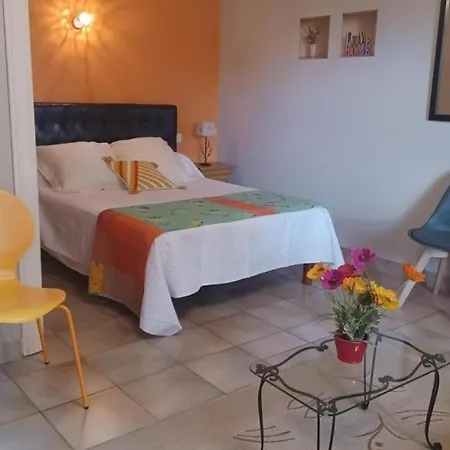Prázdninový dům Rustique Avec Piscine Privee Et Wifi - Fr-1-616-70