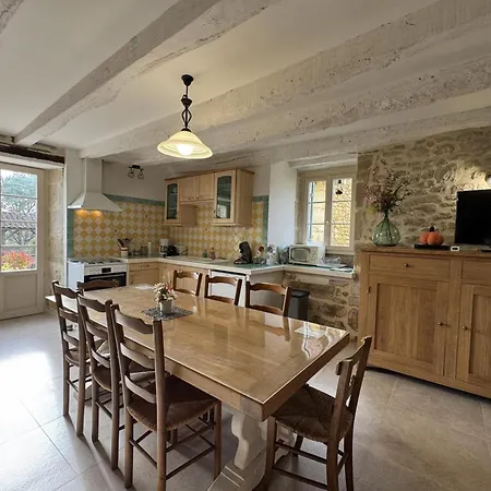 Casa di campagna Rustique Avec Piscine Privée Et Wifi - Fr-1-616-70 Cherveix-Cubas